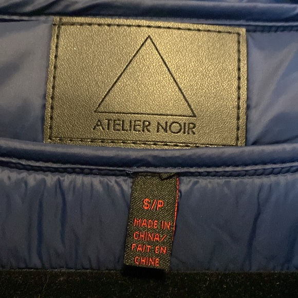 Atelier Noir (Rudsak) jacket w hood. Size small. Navy blue. Pristine condition. - Picture 6 of 13